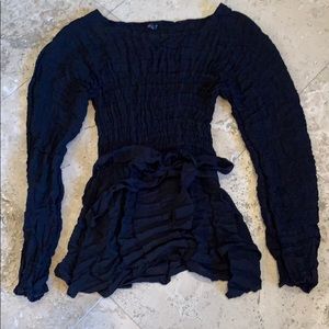 Black Babette crinkle top